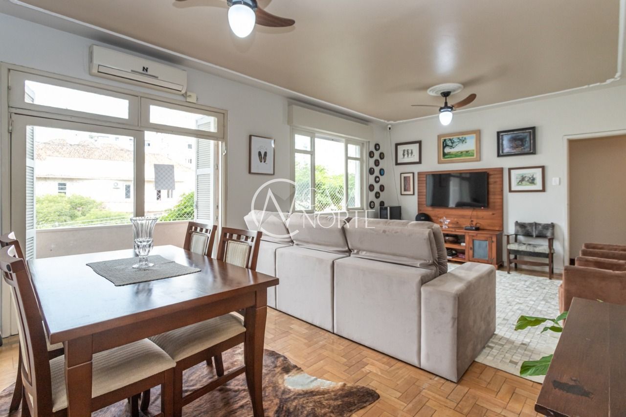 Apartamento à venda com 3 quartos, 110m², Avenida Jerônimo de Ornelas no bairro Santana em Porto Alegre