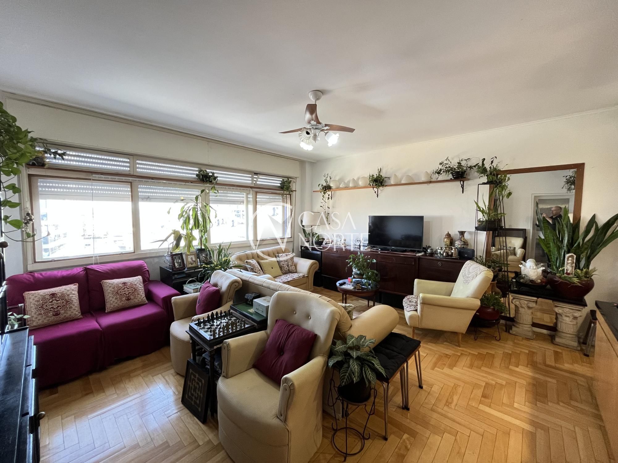 Apartamento à venda com 3 quartos, 106m², 1 suíte, 1 vaga, Rua André Puente no bairro Independência em Porto Alegre