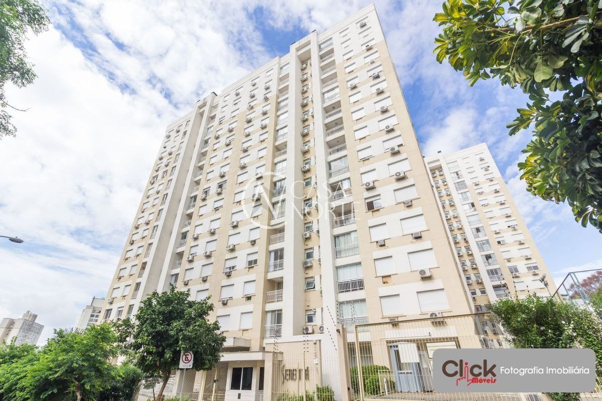 Apartamento à venda com 2 quartos, 63m², 1 suíte, 1 vaga, Rua Jari no bairro Passo da Areia em Porto Alegre