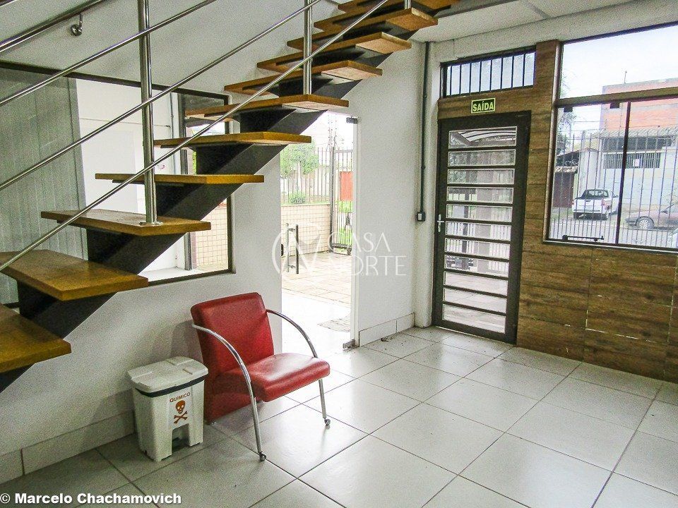 Pavilhão à venda , 195m², Rua Serafim Alencastro no bairro Sarandi em Porto Alegre