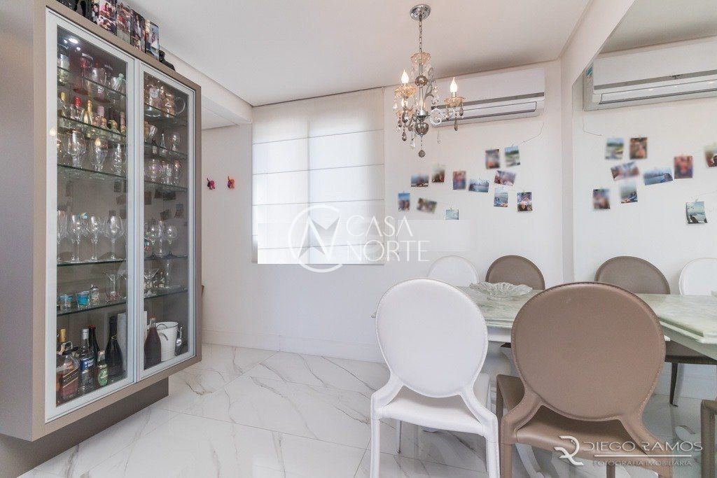 Apartamento à venda com 2 quartos, 66m², 1 suíte, 2 vagas, Rua Coronel Feijo no bairro São João em Porto Alegre