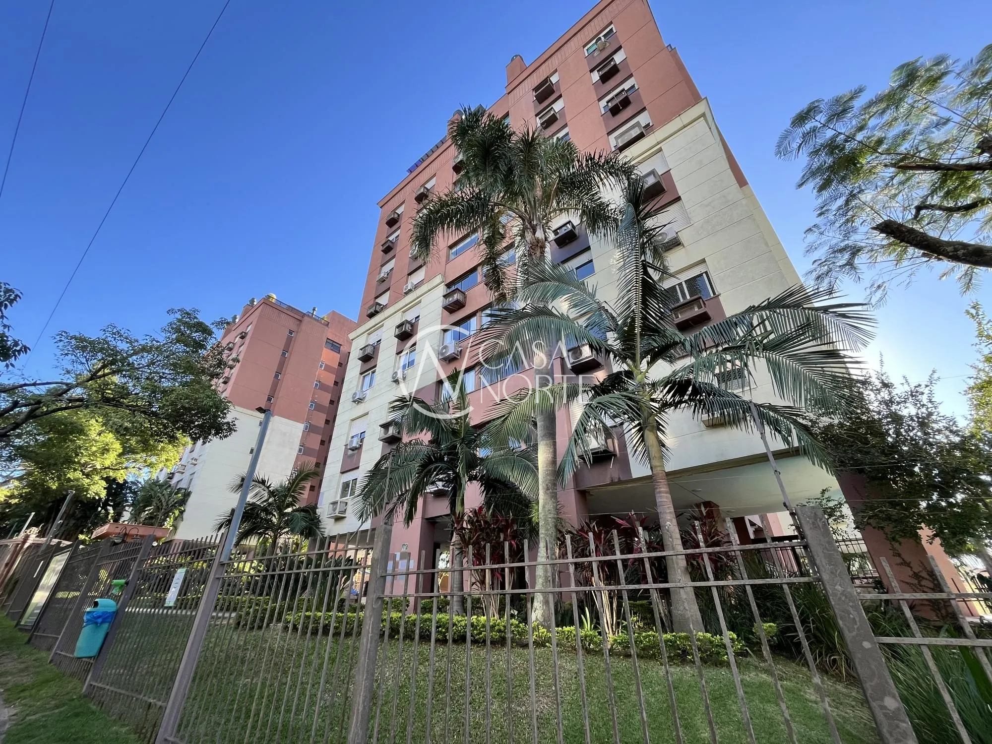 Apartamento à venda com 3 quartos, 96m², 1 suíte, 1 vaga, Avenida General Barreto Viana no bairro Chácara das Pedras em Porto Alegre