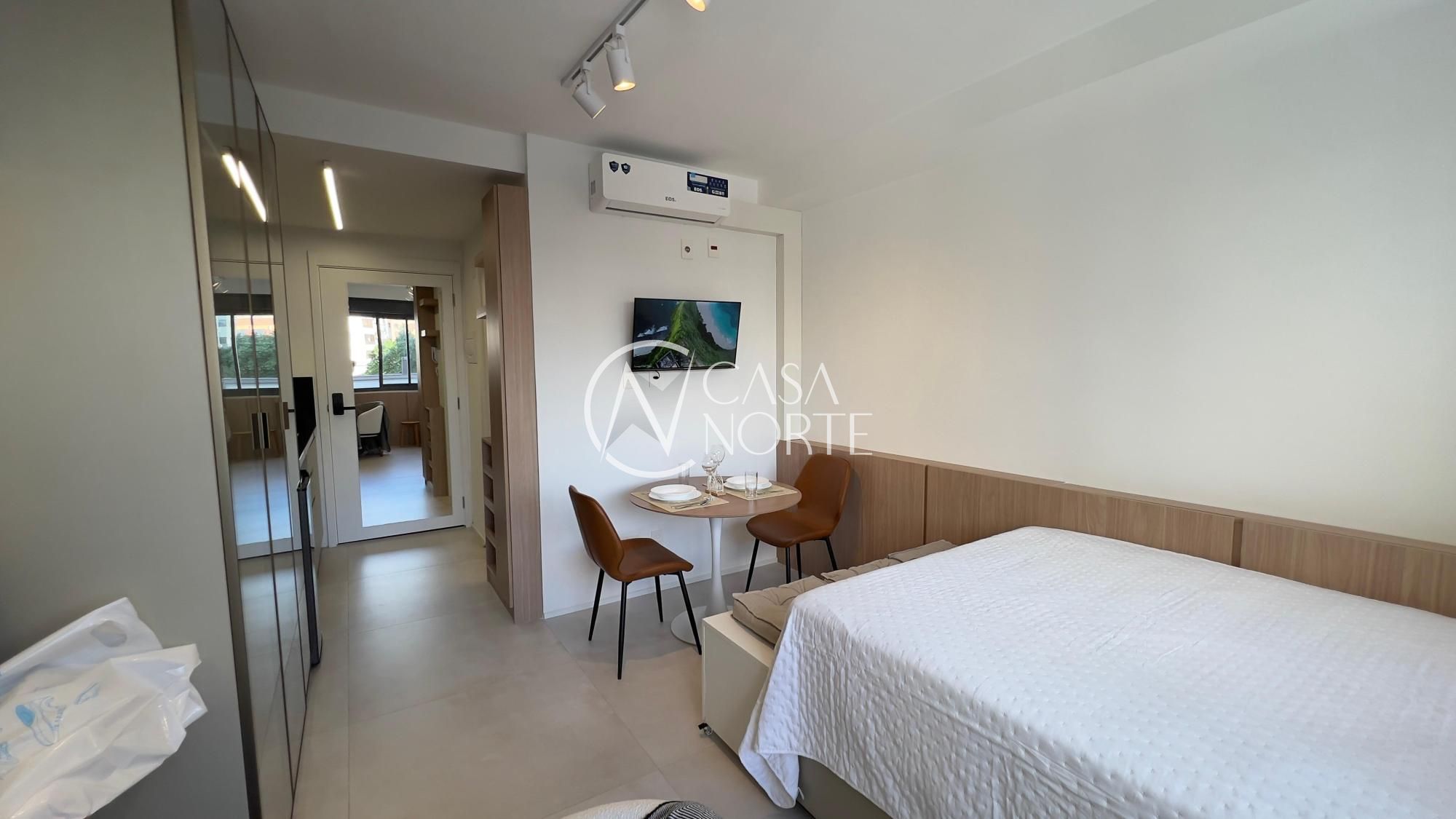 Apartamento à venda com 1 quarto, 28m², 1 suíte, 1 vaga, Rua Casemiro de Abreu no bairro Bela Vista em Porto Alegre