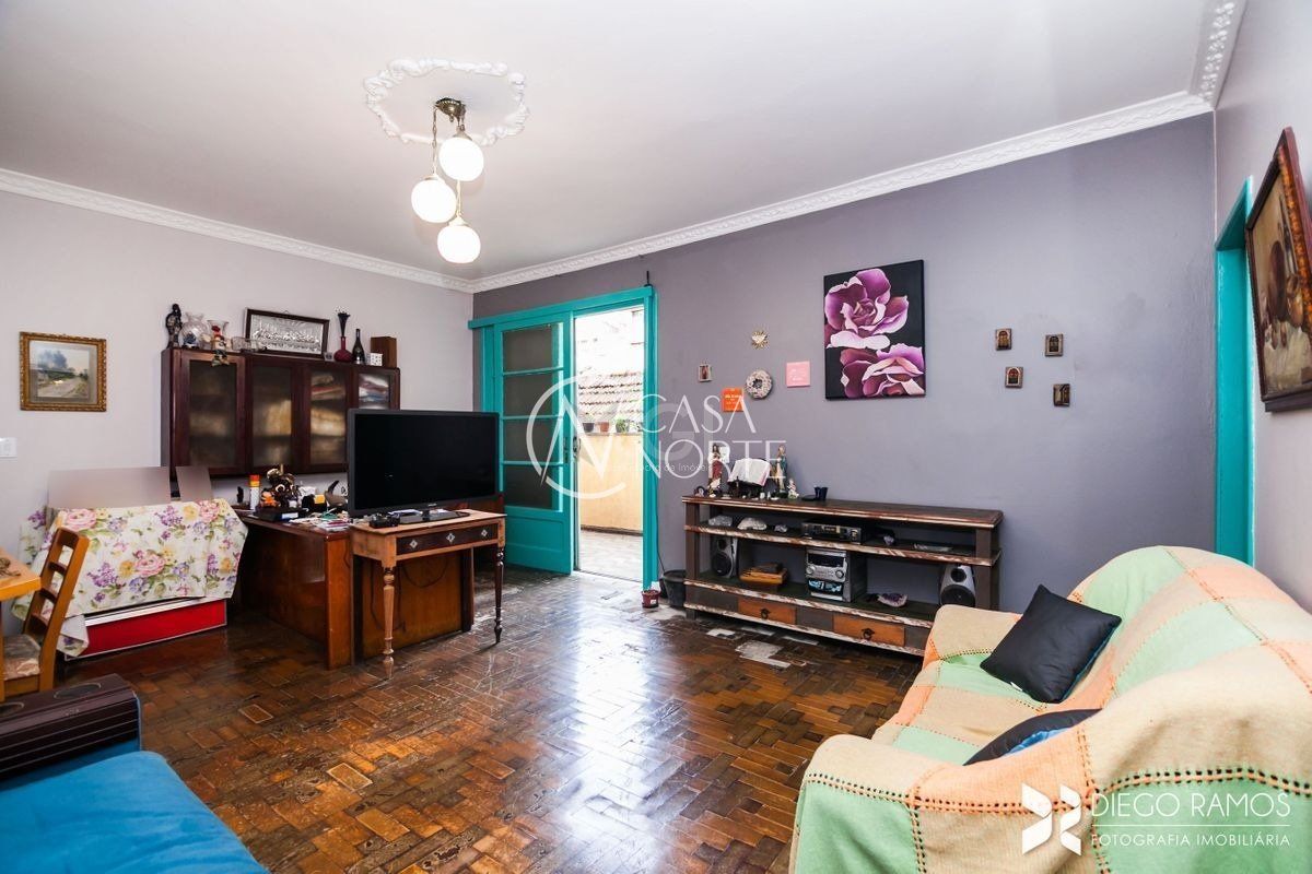 Apartamento à venda com 3 quartos, 136m², Avenida Osvaldo Aranha no bairro Bom Fim em Porto Alegre