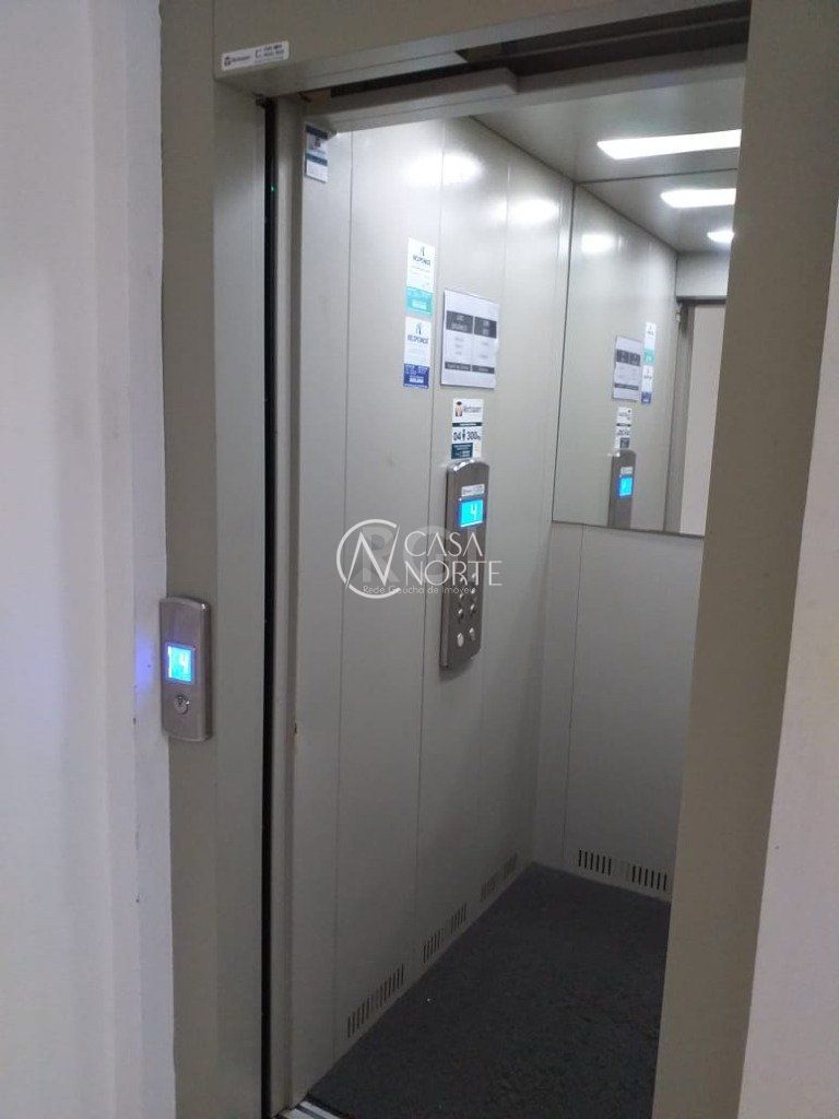 Apartamento à venda com 1 quarto, 42m², 1 vaga, Rua Gomes Jardim no bairro Santana em Porto Alegre