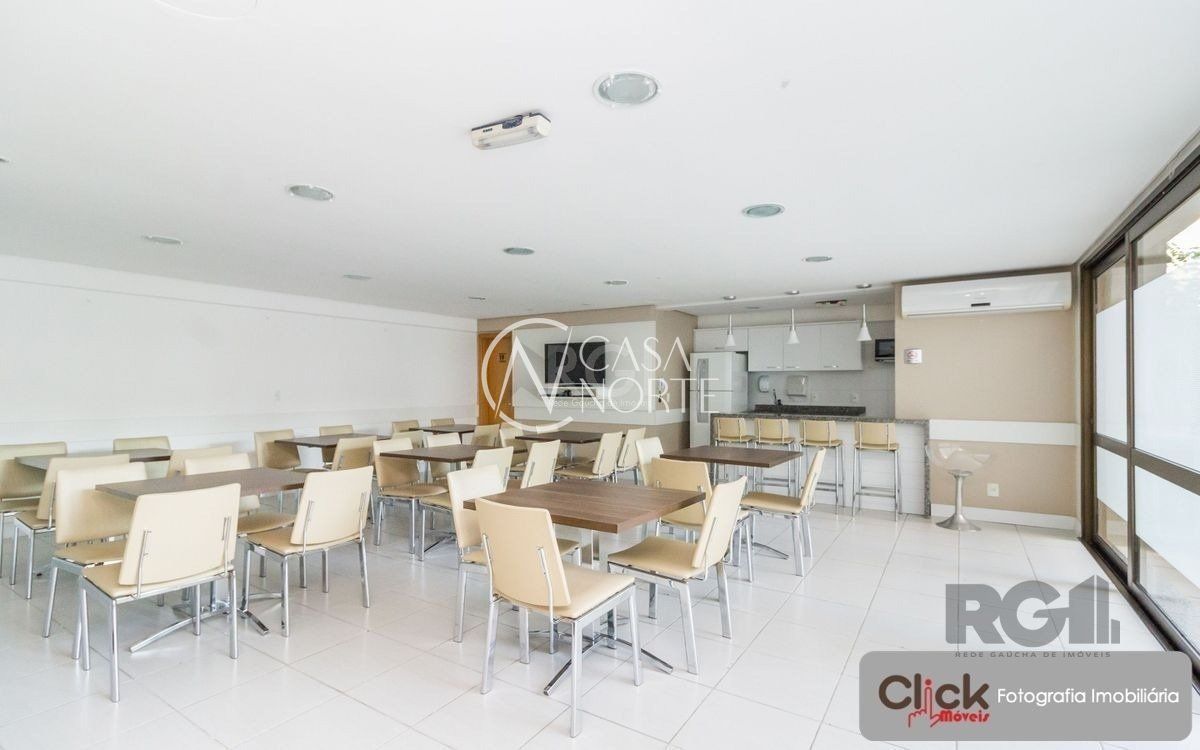 Apartamento à venda com 2 quartos, 67m², 1 suíte, 1 vaga, Rua Jari no bairro Passo da Areia em Porto Alegre