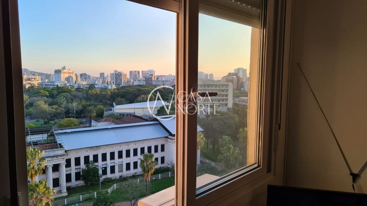 Apartamento à venda com 3 quartos, 80m², 1 suíte, Avenida Osvaldo Aranha no bairro Bom Fim em Porto Alegre