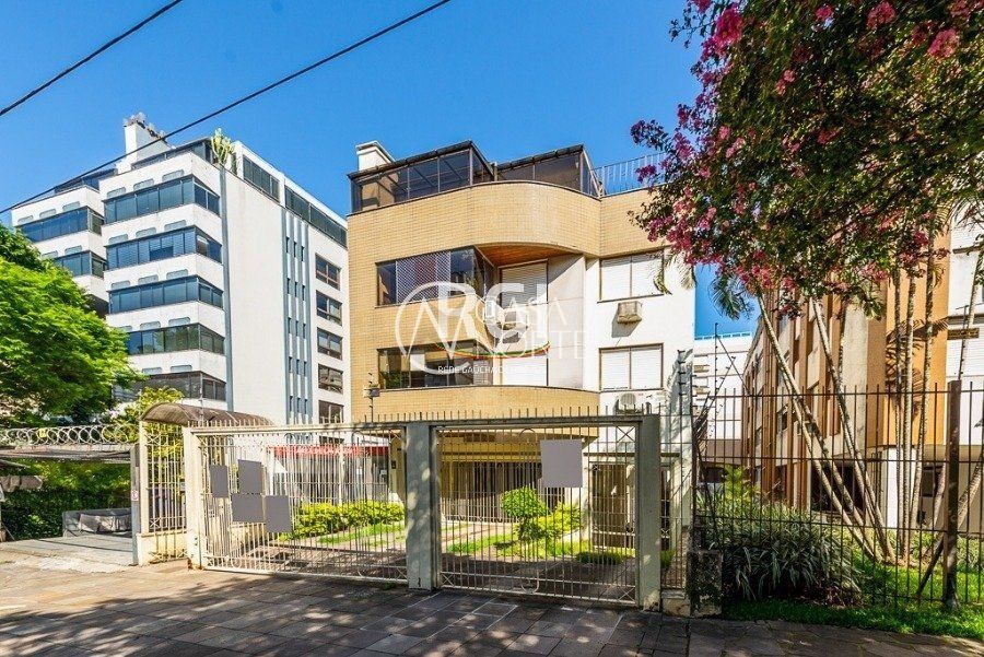 Cobertura à venda com 2 quartos, 116m², 1 suíte, 1 vaga, Avenida Iguassu no bairro Petrópolis em Porto Alegre