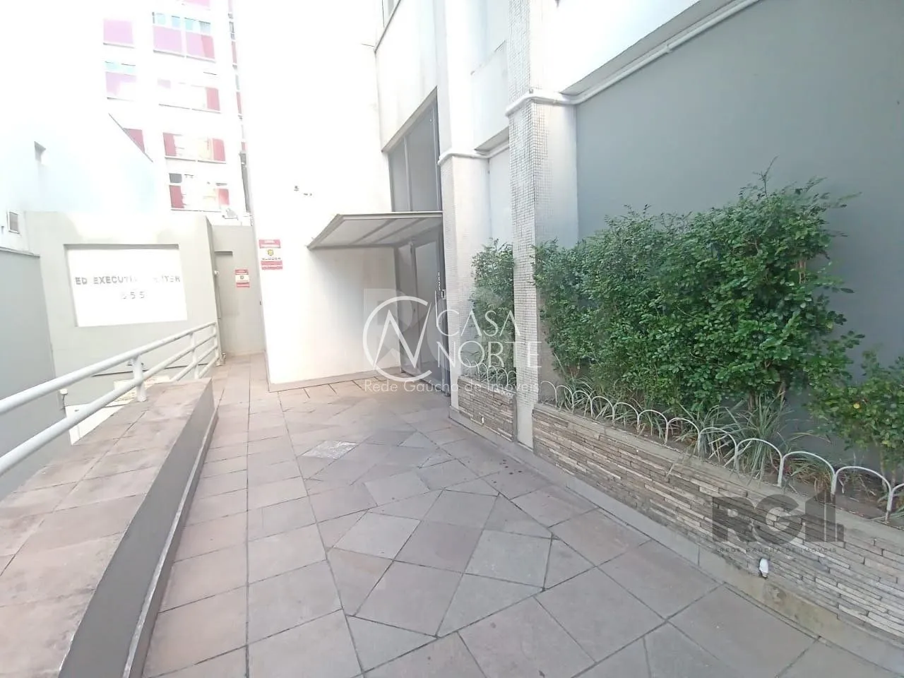 Sala Comercial à venda , 33m², Rua Quintino Bocaiúva no bairro Floresta em Porto Alegre