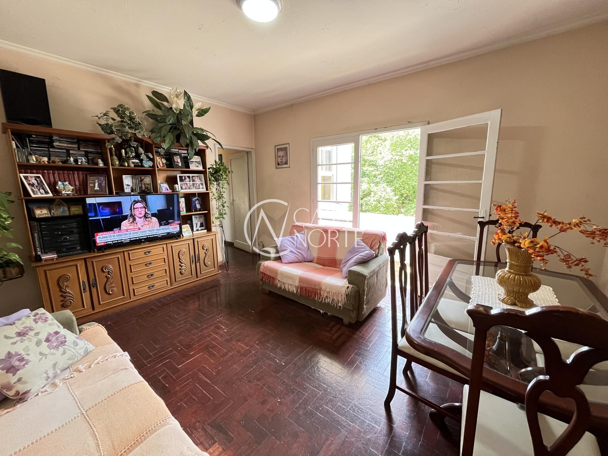 Apartamento à venda com 3 quartos, 85m², Rua Doutor Timóteo no bairro Moinhos de Vento em Porto Alegre