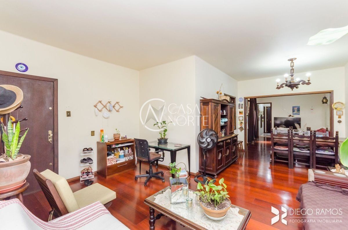 Apartamento à venda com 3 quartos, 91m², 1 suíte, Rua Jacinto Gomes no bairro Santana em Porto Alegre