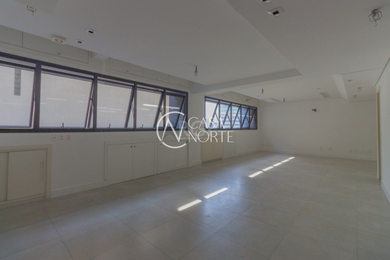 Sala Comercial à venda com 1 quarto, 36m², 1 vaga, Rua Mariante no bairro Rio Branco em Porto Alegre