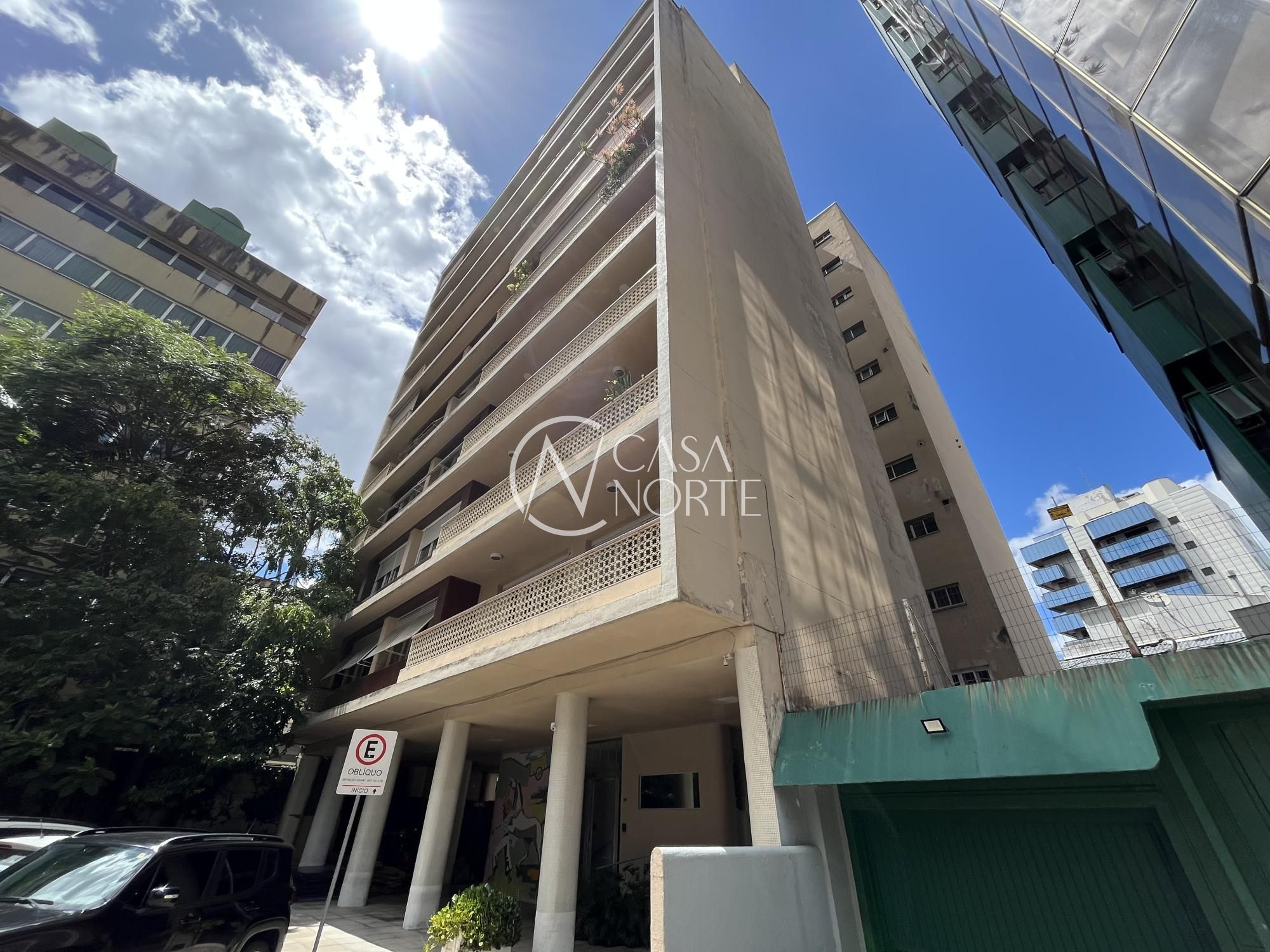 Apartamento à venda com 3 quartos, 190m², 1 suíte, 1 vaga, Rua Coronel Frederico Linck no bairro Moinhos de Vento em Porto Alegre