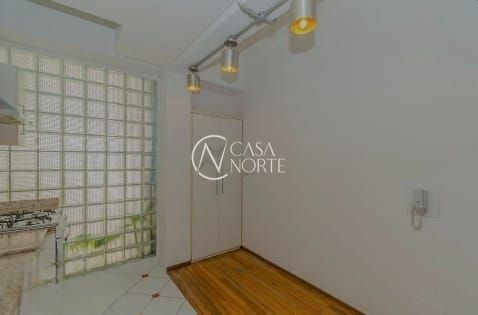 Apartamento à venda com 1 quarto, 59m², 1 vaga, Rua Vicente da Fontoura no bairro Rio Branco em Porto Alegre