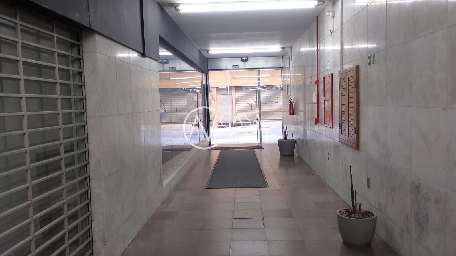 Sala Comercial à venda com 1 quarto, 38m², Rua dos Andradas no bairro Centro em Porto Alegre