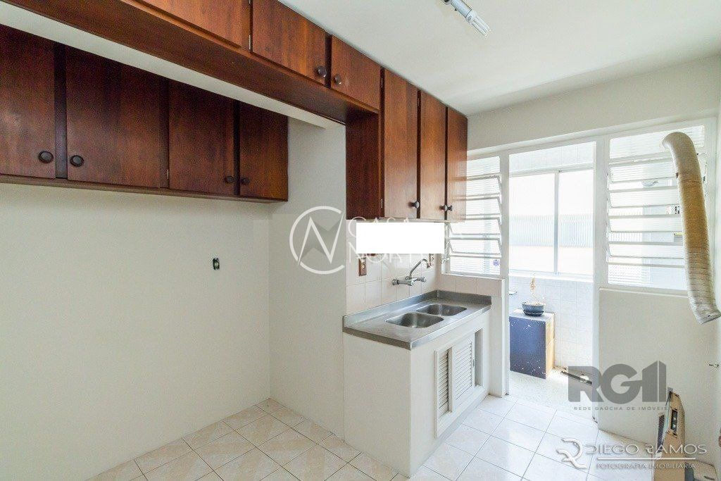 Apartamento à venda com 2 quartos, 72m², 2 vagas, Avenida Bagé no bairro Petrópolis em Porto Alegre