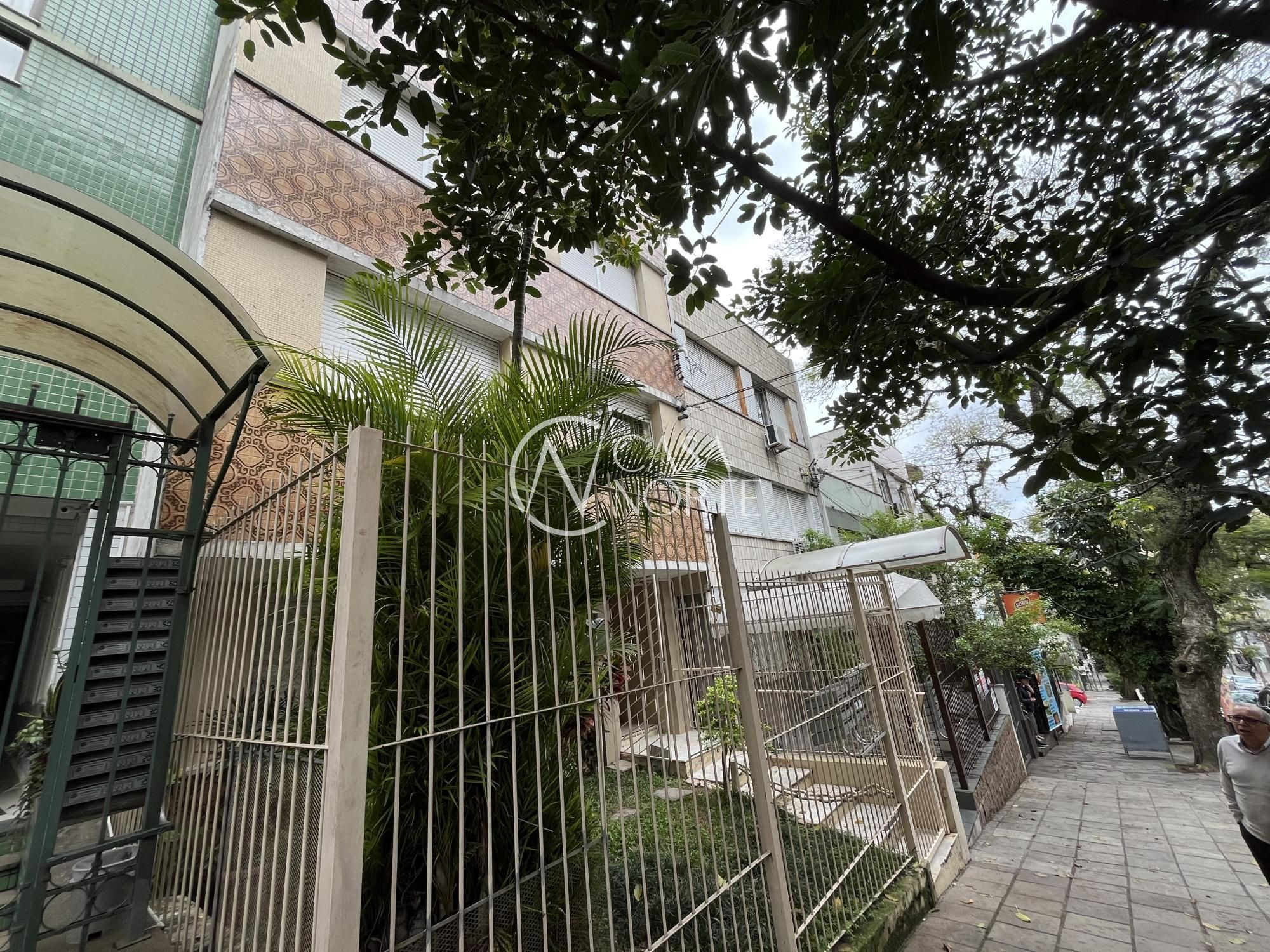 Apartamento à venda com 2 quartos, 66m², Rua Felipe Camarão no bairro Rio Branco em Porto Alegre