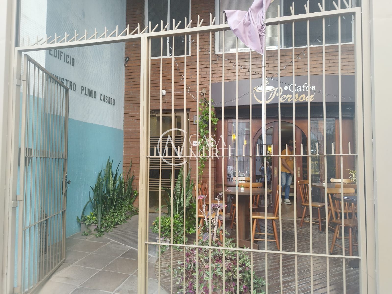 Apartamento à venda com 3 quartos, 69m², 1 vaga, Jeronimo Coelho no bairro Centro Histórico em Porto Alegre