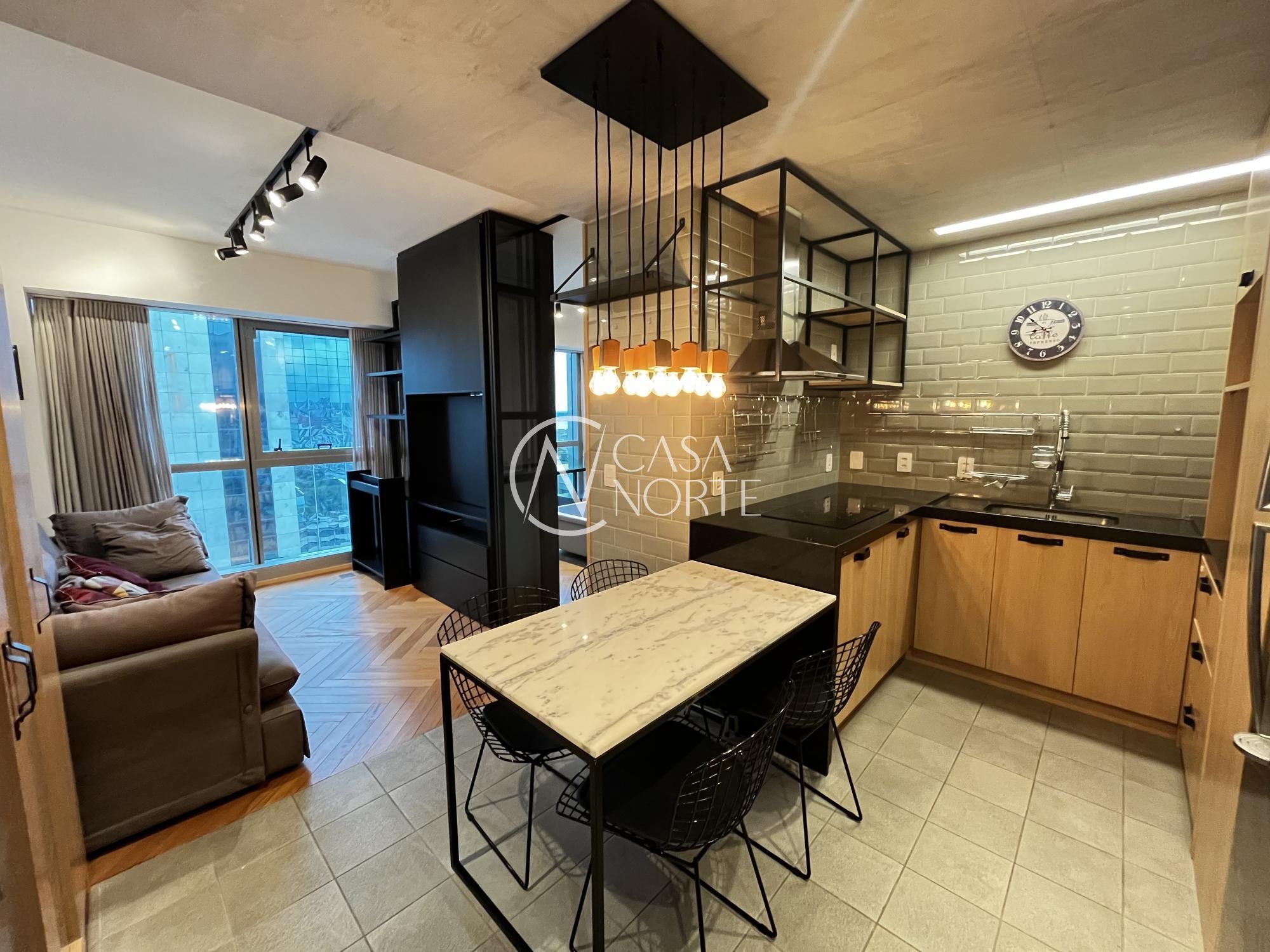 Apartamento à venda com 1 quarto, 38m², 1 suíte, 1 vaga, Avenida Borges de Medeiros no bairro Centro Histórico em Porto Alegre