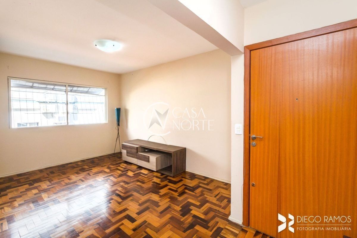 Apartamento à venda com 3 quartos, 82m², 1 suíte, 1 vaga, Rua Silveiro no bairro Menino Deus em Porto Alegre