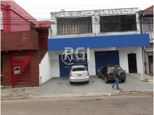Loja à venda , 316m², Avenida Benjamin Constant no bairro São João em Porto Alegre