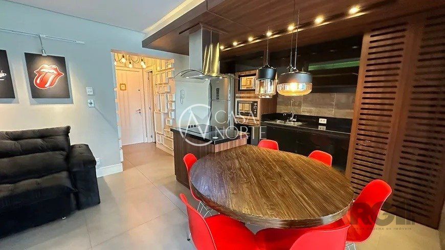 Apartamento à venda com 2 quartos, 77m², 1 suíte, 2 vagas, Rua Mário Antunes da Cunha no bairro Petrópolis em Porto Alegre