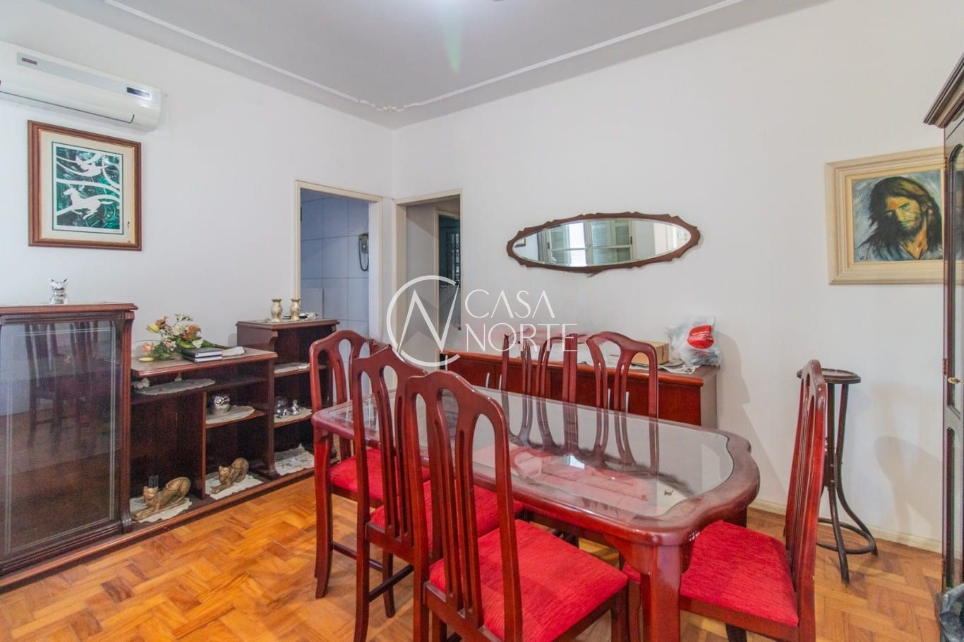 Apartamento à venda com 2 quartos, 77m², Rua Santana no bairro Farroupilha em Porto Alegre