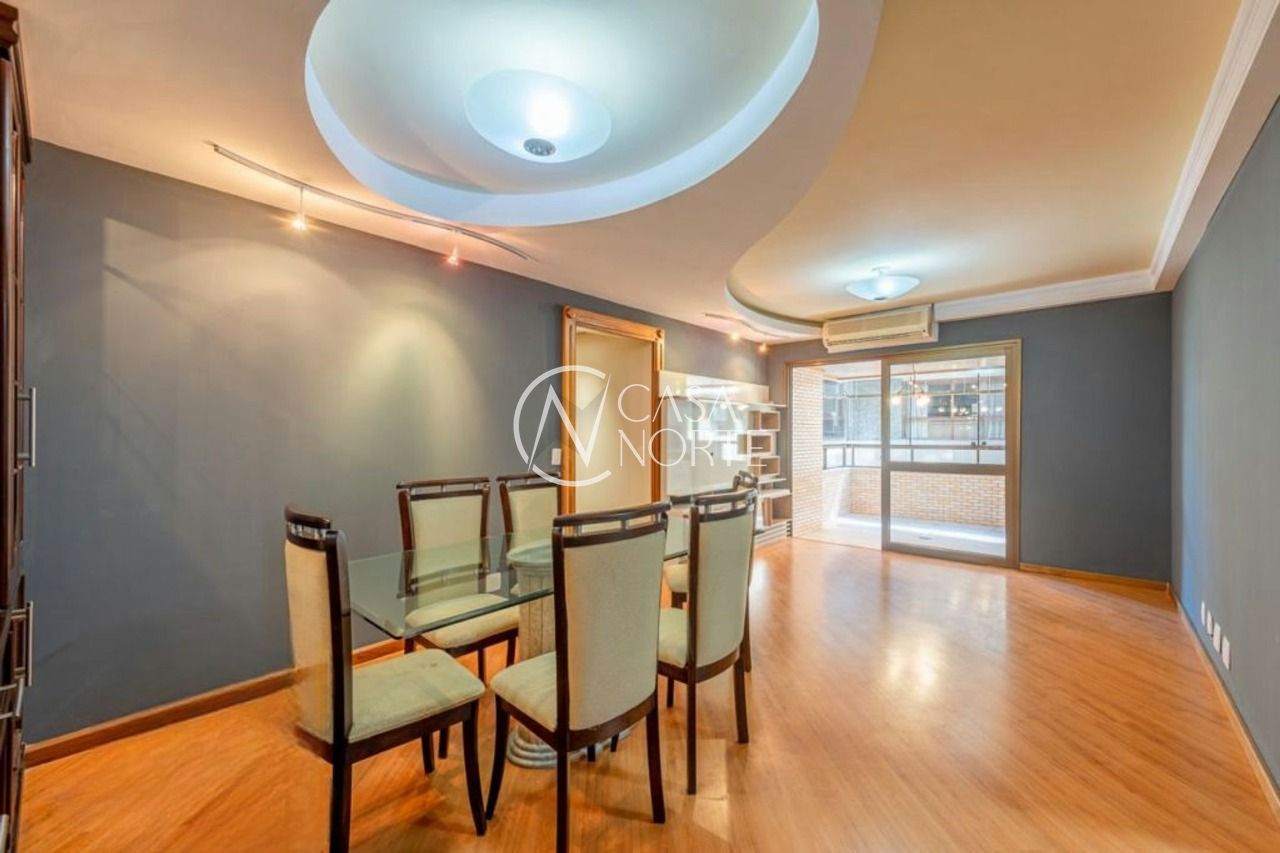 Apartamento à venda com 3 quartos, 118m², 1 suíte, 1 vaga, Rua Desembargador Alves Nogueira no bairro Petrópolis em Porto Alegre