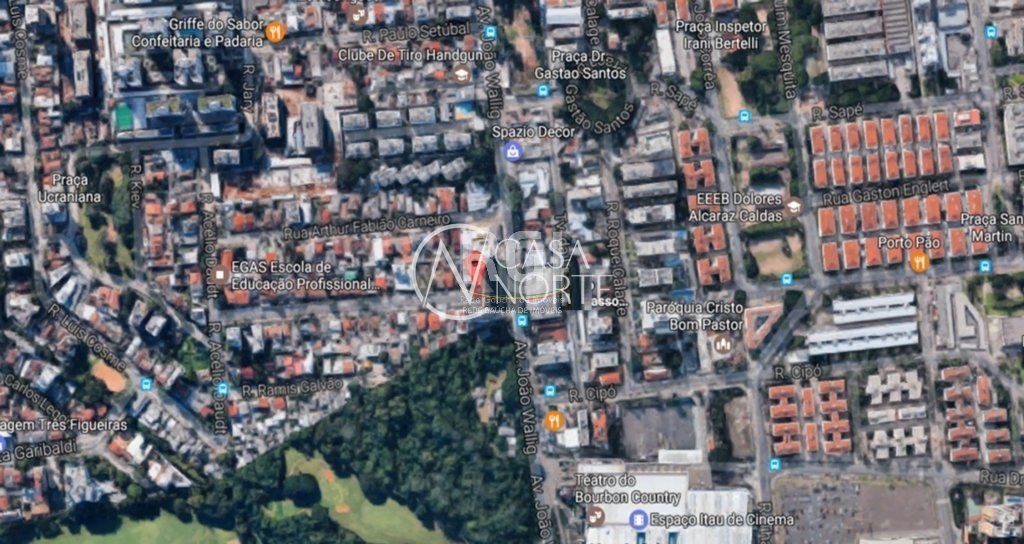 Terreno à venda  com 339m², Rua General Pedro Bittencourt no bairro Passo da Areia em Porto Alegre