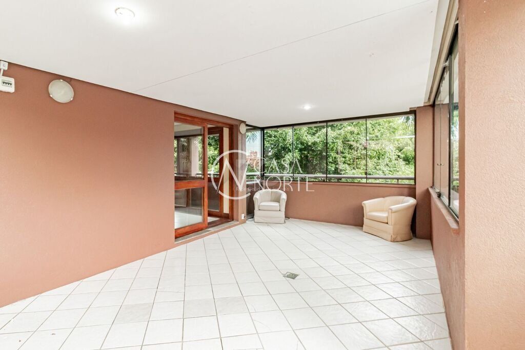 Apartamento à venda com 3 quartos, 96m², 1 suíte, 1 vaga, Avenida General Barreto Viana no bairro Chácara das Pedras em Porto Alegre