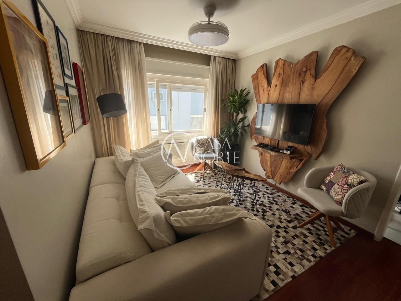 Apartamento à venda com 2 quartos, 71m², 1 vaga, Rua Veador Porto no bairro Santana em Porto Alegre