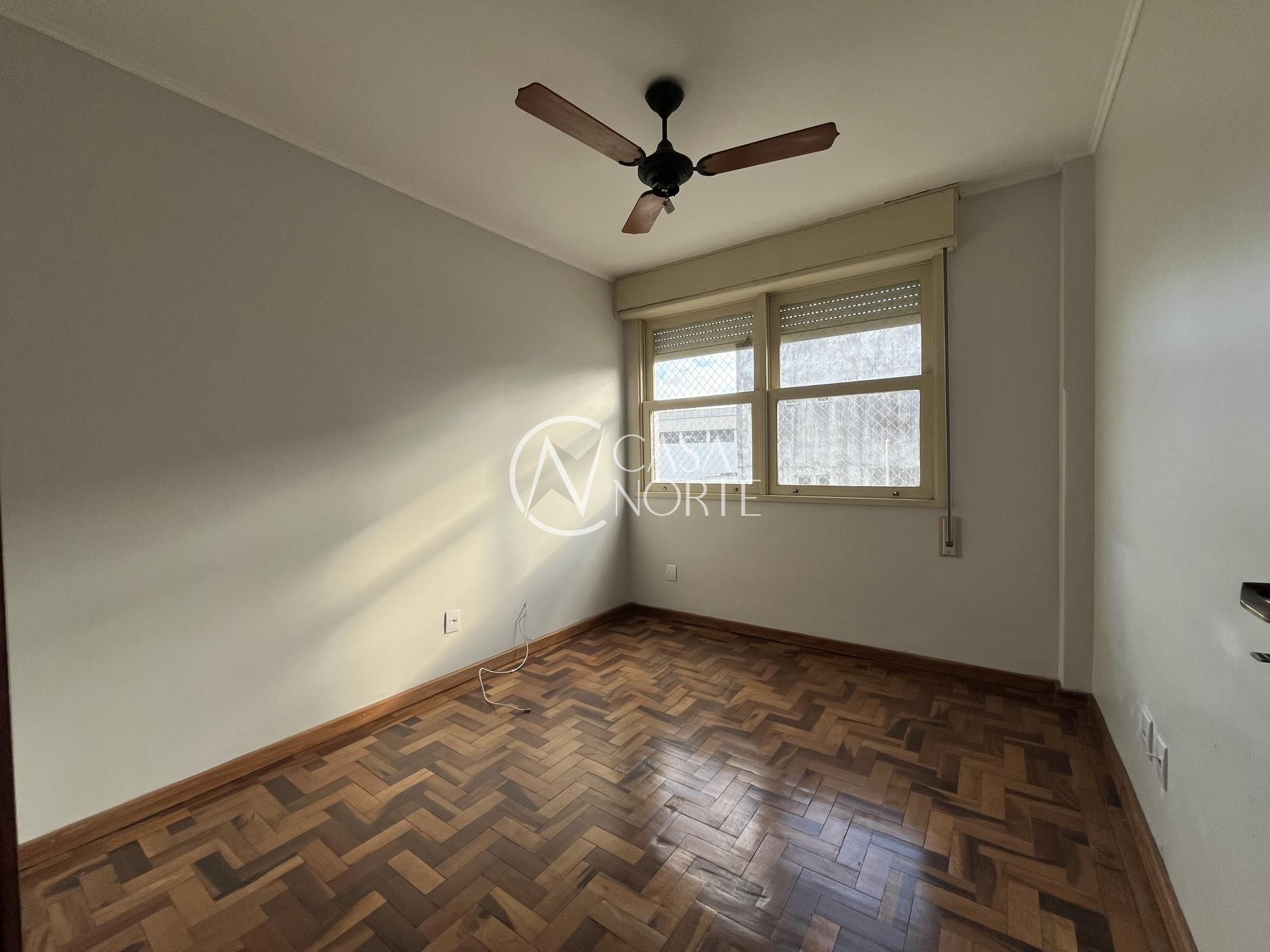 Apartamento à venda com 2 quartos, 91m², 1 vaga, Rua Rafael Saadi no bairro Menino Deus em Porto Alegre