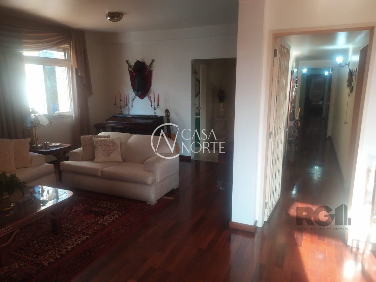 Apartamento à venda com 4 quartos, 170m², 1 suíte, 1 vaga, Rua Ramiro Barcelos no bairro Bom Fim em Porto Alegre