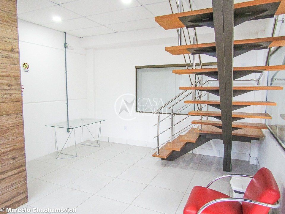 Pavilhão à venda , 195m², Rua Serafim Alencastro no bairro Sarandi em Porto Alegre