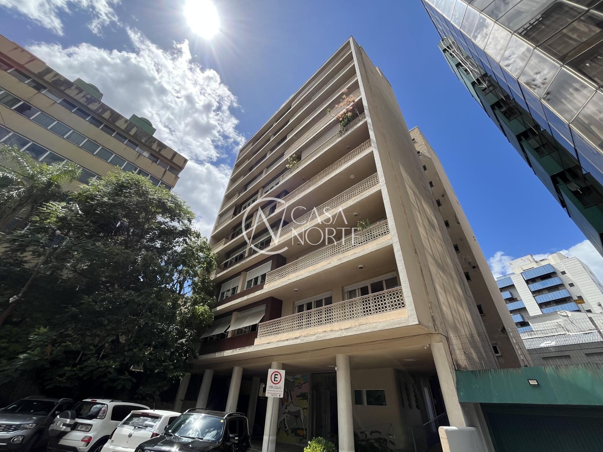 Apartamento à venda com 3 quartos, 190m², 1 suíte, 1 vaga, Rua Coronel Frederico Linck no bairro Moinhos de Vento em Porto Alegre