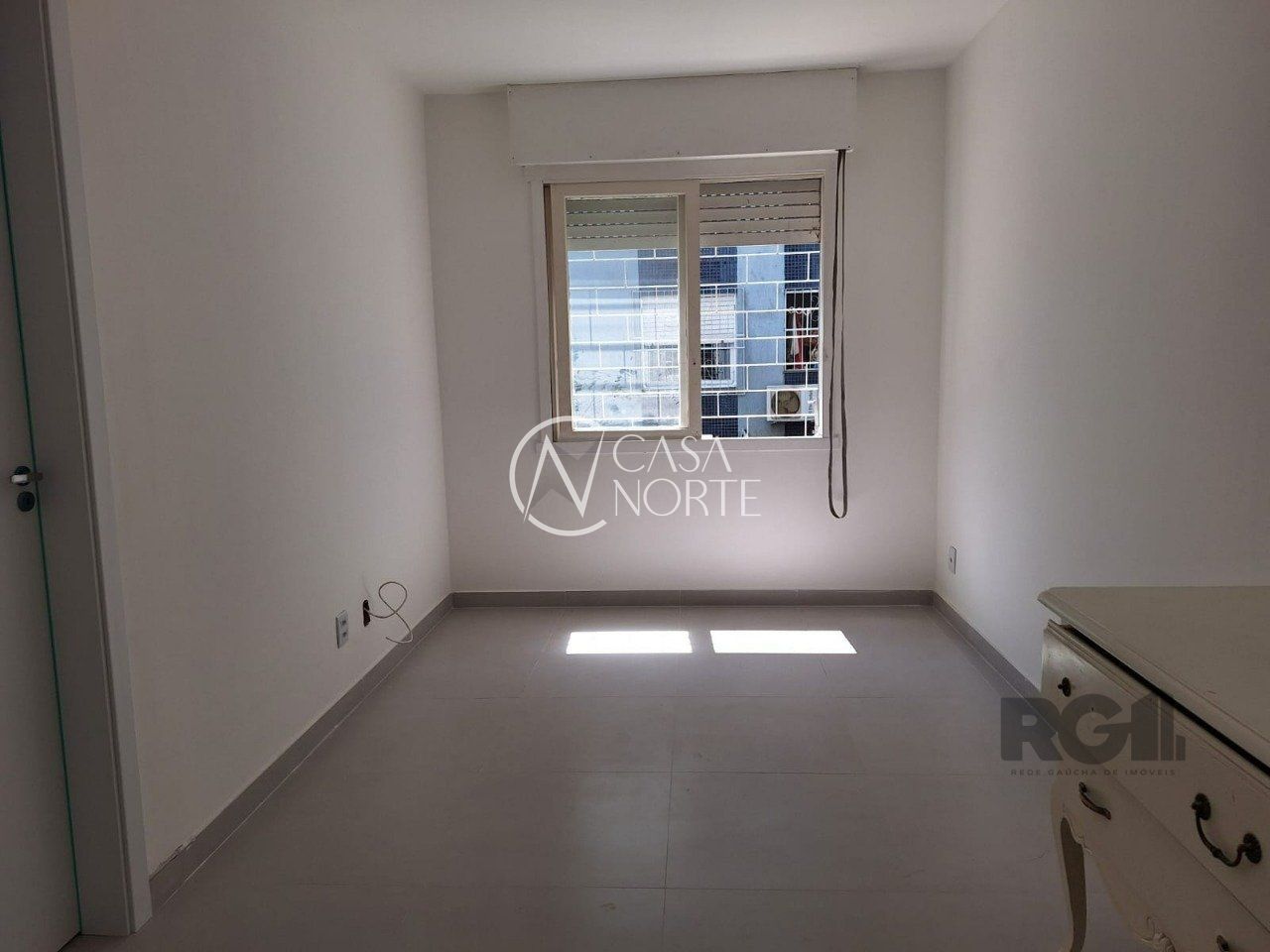 Apartamento à venda com 1 quarto, 39m², Rua Coronel João Correa no bairro Passo da Areia em Porto Alegre