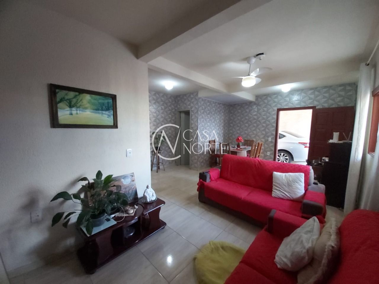 Casa à venda com 3 quartos, 100m², 1 suíte, 3 vagas, Rua Império no bairro Vila Nova em Porto Alegre