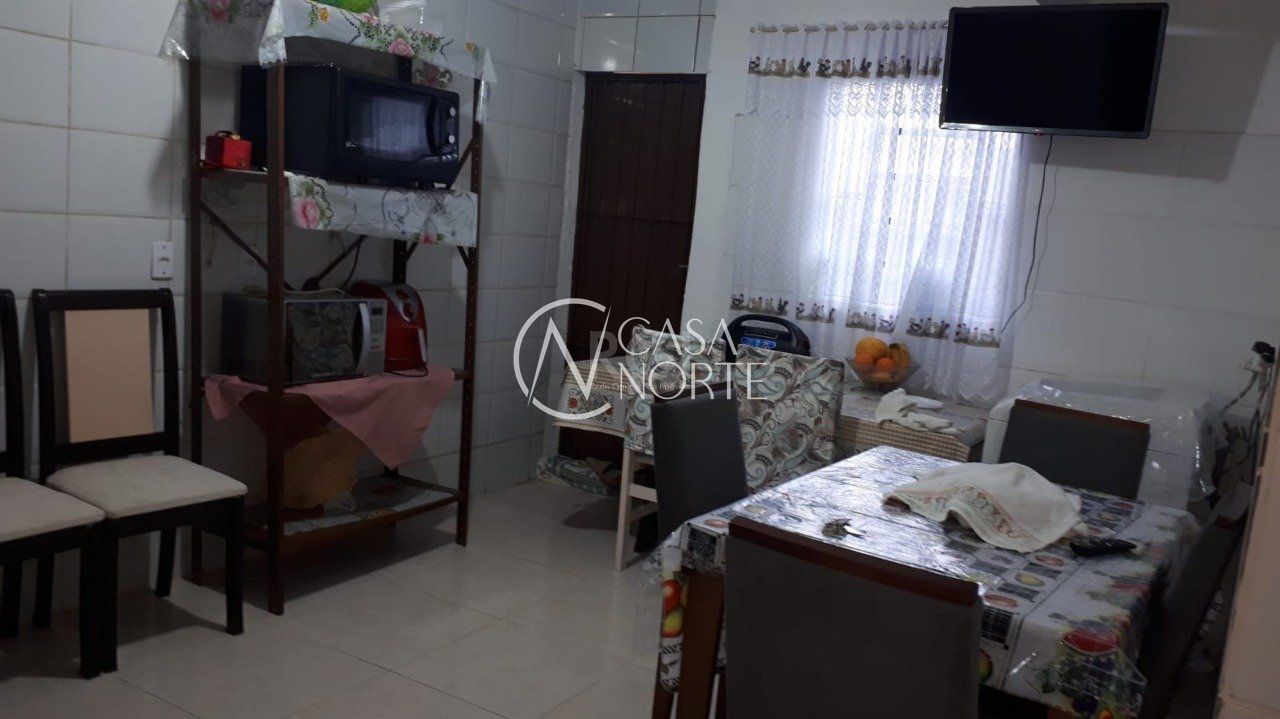 Sobrado à venda com 2 quartos, 110m², 1 vaga, Rua Hesiodo Andrade no bairro Hípica em Porto Alegre