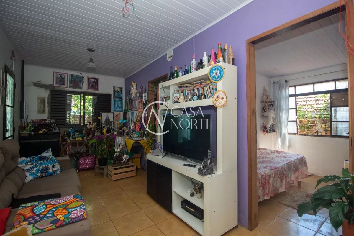 Casa à venda com 2 quartos, 90m², 1 vaga, Rua Dona Ana no bairro Vila São José em Porto Alegre