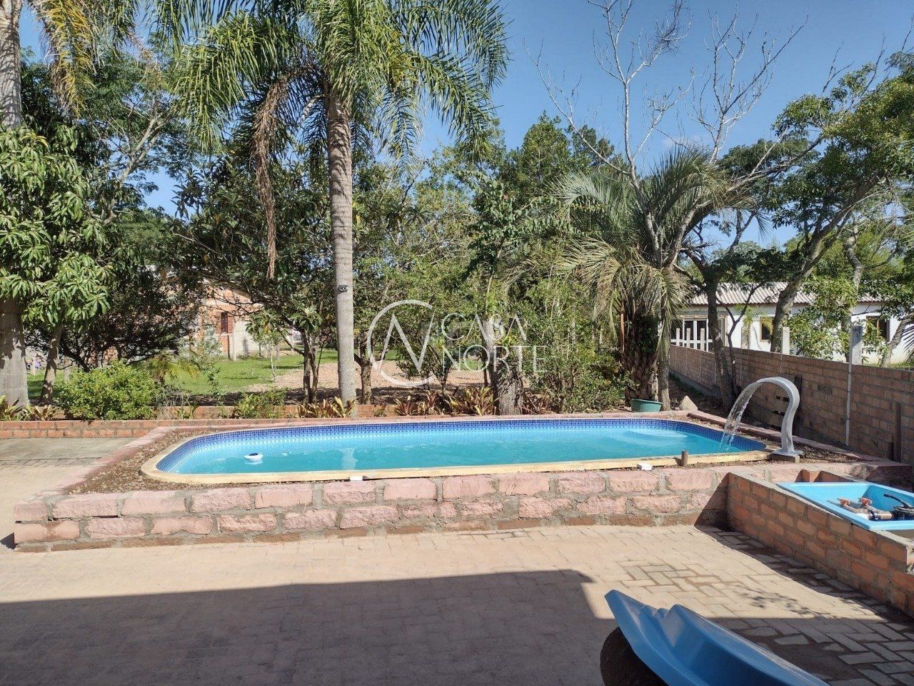 Sítio à venda com 3 quartos, 254m², 1 suíte, 15 vagas, Rua dos Araças no bairro São Caetano em Porto Alegre