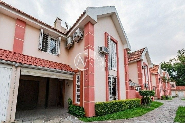 Casa de Condomínio à venda com 3 quartos, 94m², 1 vaga, Rua Tamandaré no bairro Camaquã em Porto Alegre