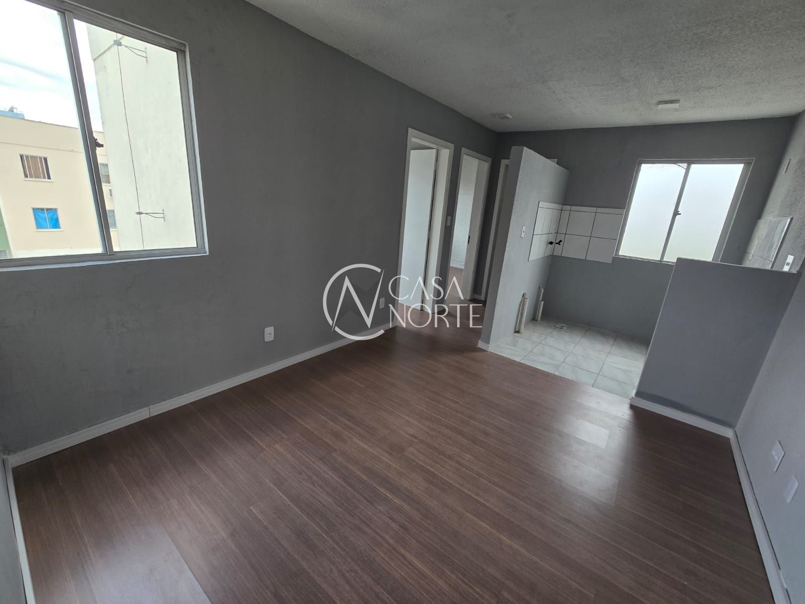 Apartamento à venda com 2 quartos, 38m², 1 vaga, Rua Capitão Pedroso no bairro Restinga em Porto Alegre