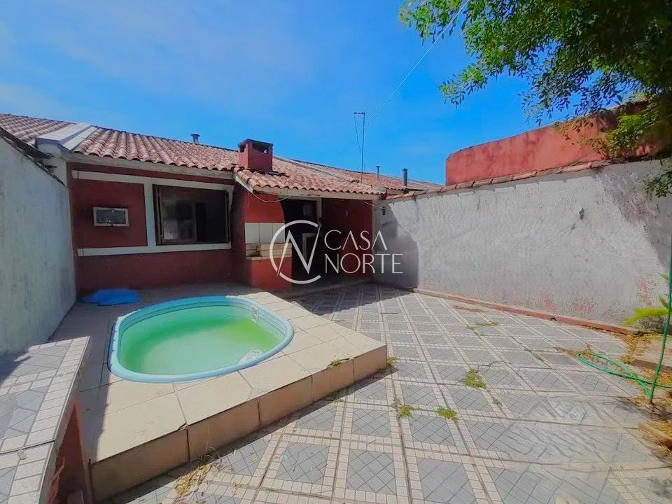 Casa à venda com 2 quartos, 51m², 1 vaga, Rua Pedro Faria no bairro Hípica em Porto Alegre