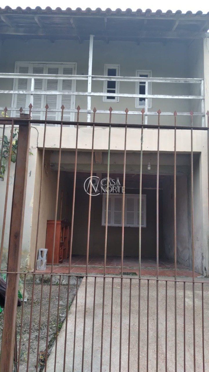 Sobrado à venda com 4 quartos, 150m², 1 vaga, Rua Doutor Antônio Mazzaferro Neto no bairro Hípica em Porto Alegre