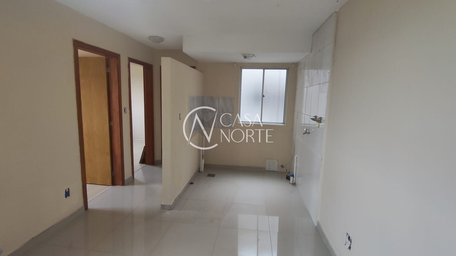 Apartamento à venda com 2 quartos, 38m², 1 vaga, Rua Capitão Pedroso no bairro Restinga em Porto Alegre