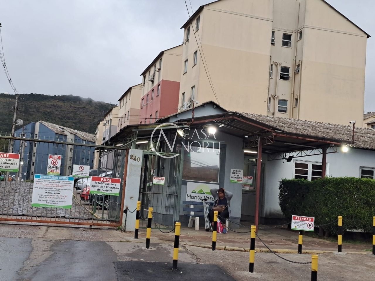 Apartamento à venda com 2 quartos, 39m², 1 vaga, Rua Tomé Antônio de Souza no bairro Campo Novo em Porto Alegre