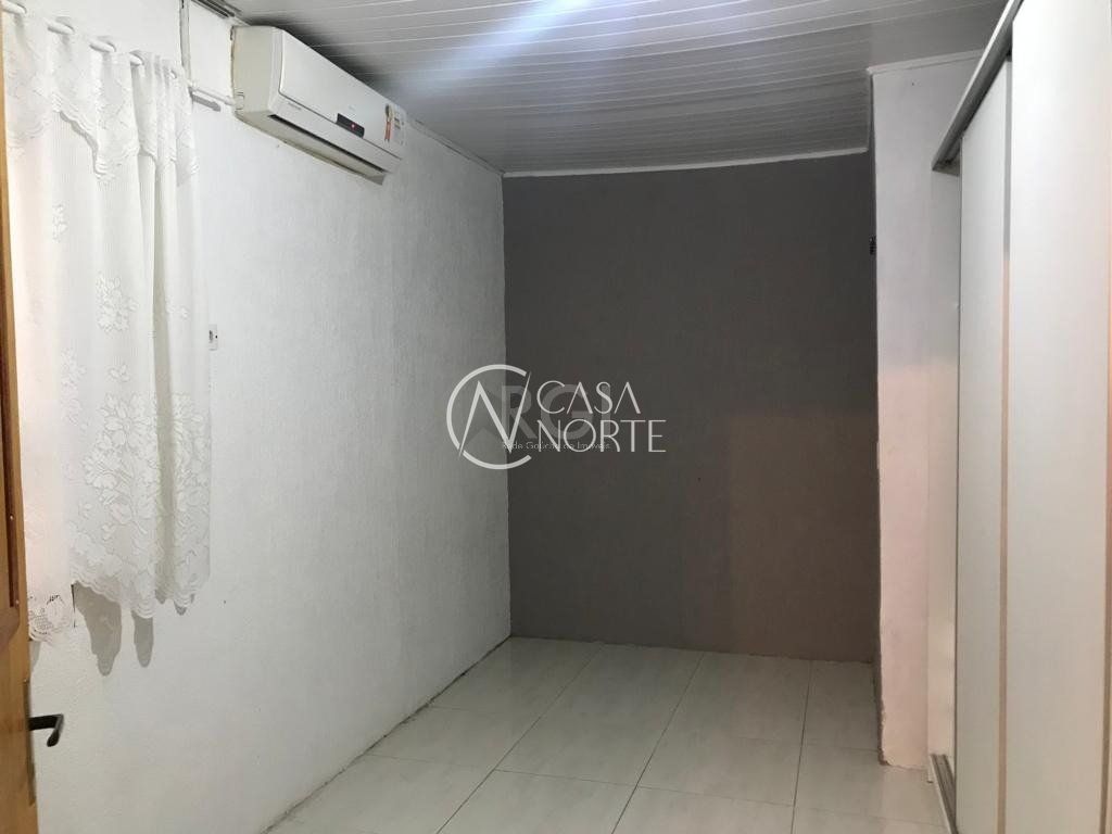 Casa à venda com 3 quartos, 100m², 2 vagas, Acesso G no bairro Restinga em Porto Alegre