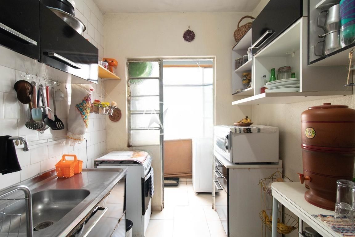 Apartamento à venda com 2 quartos, 56m², 1 vaga, Rua Diomário Moojen no bairro Cristal em Porto Alegre