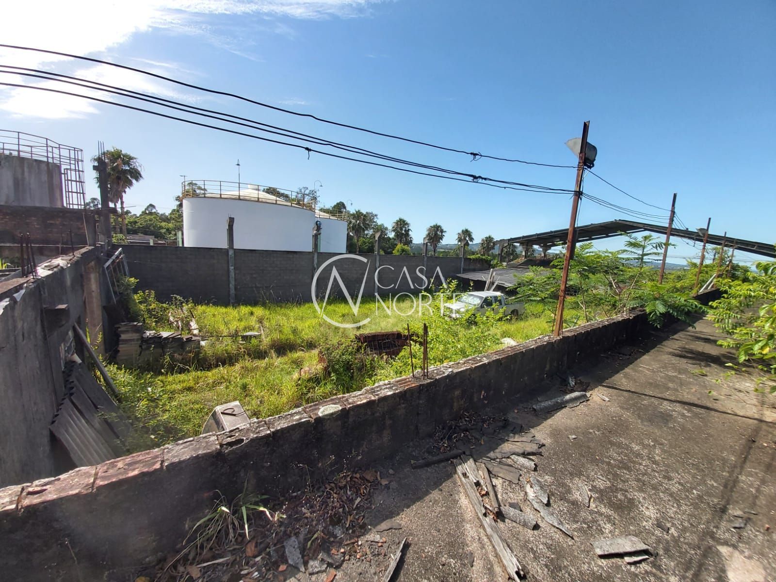 Terreno Comercial à venda  com 2616m², Estrada João de Oliveira Remião no bairro Lomba do Pinheiro em Porto Alegre