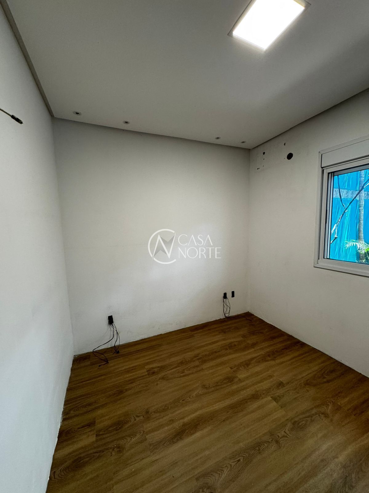 Casa à venda com 3 quartos, 106m², 2 vagas, Rua Ruth Totta no bairro Hípica em Porto Alegre